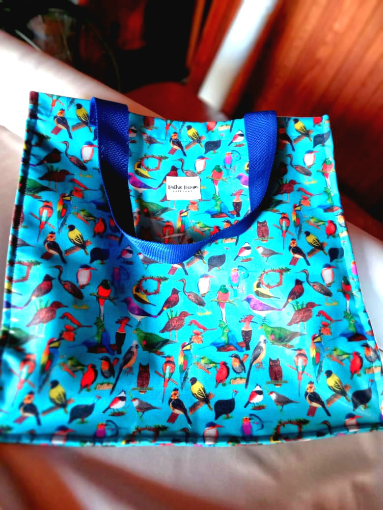 Shopper with Plastic cover R650