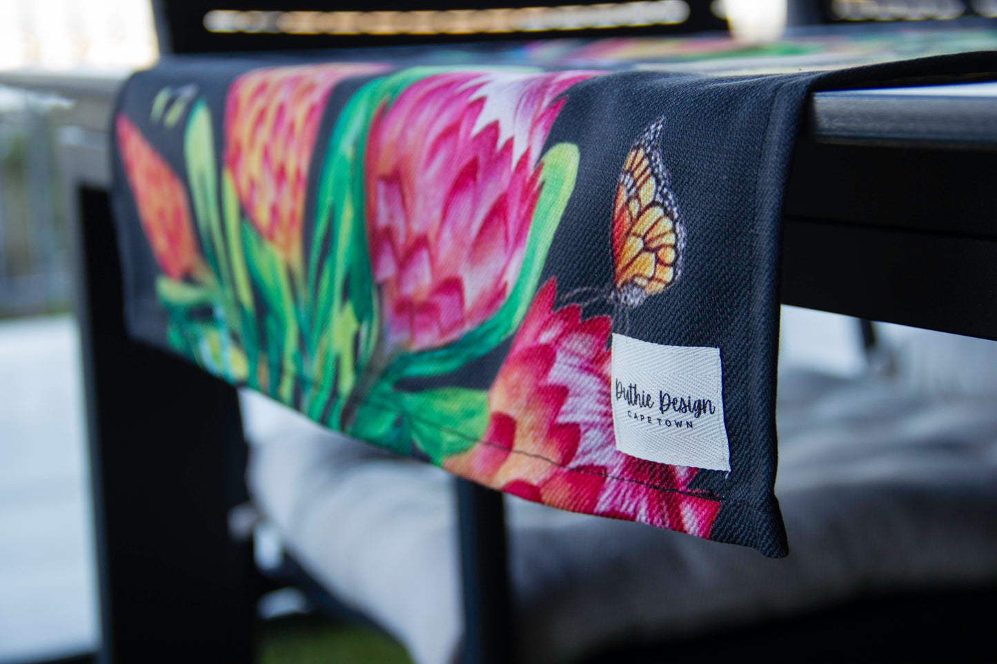 Table Runners R650